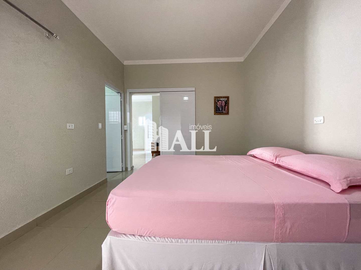 Casa à venda com 2 quartos, 100m² - Foto 10