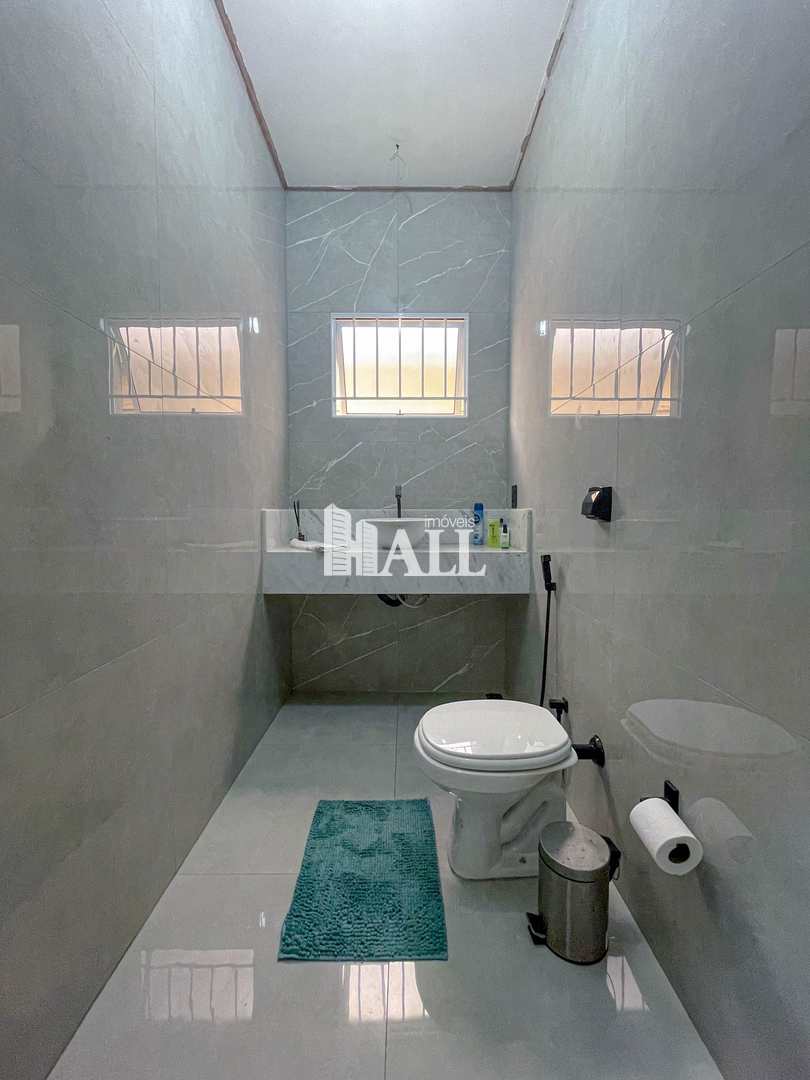 Casa à venda com 3 quartos, 180m² - Foto 18