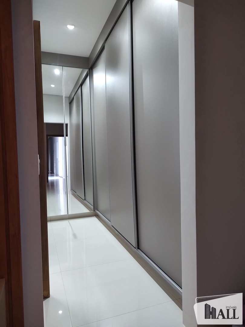 Casa de Condomínio à venda com 3 quartos, 200m² - Foto 15