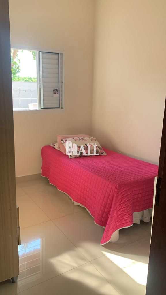 Casa à venda com 3 quartos, 84m² - Foto 20