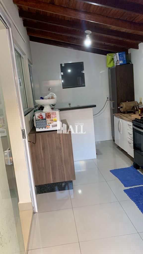 Casa à venda com 3 quartos, 84m² - Foto 9