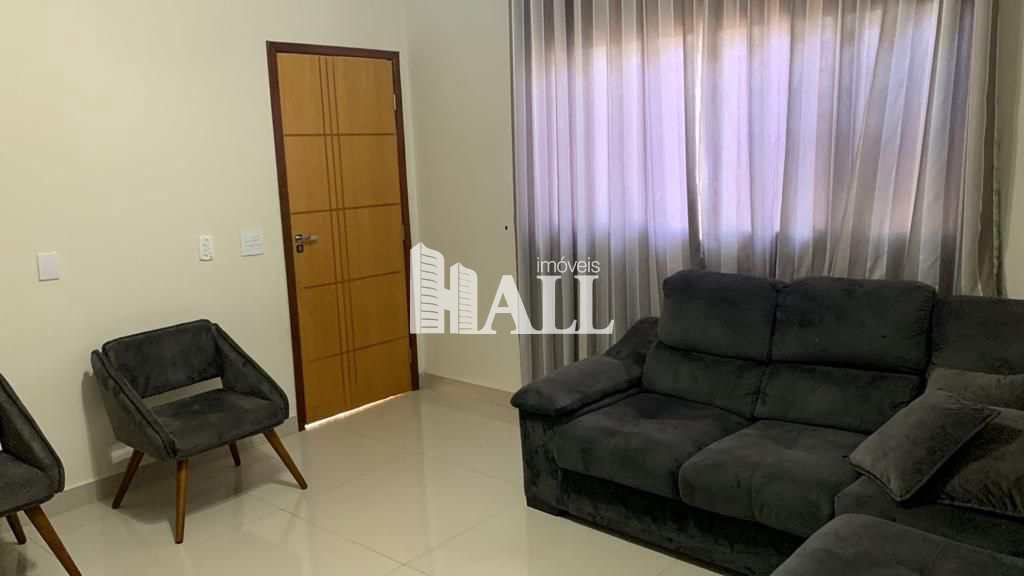 Casa à venda com 3 quartos, 84m² - Foto 2