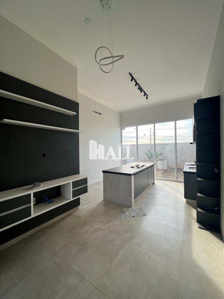 Casa à venda com 2 quartos, 90m² - Foto 1