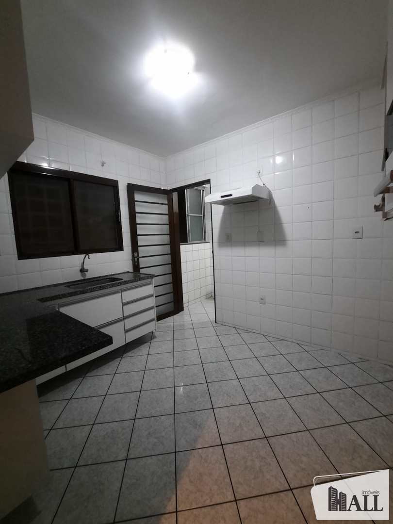 Apartamento à venda com 2 quartos, 65m² - Foto 8