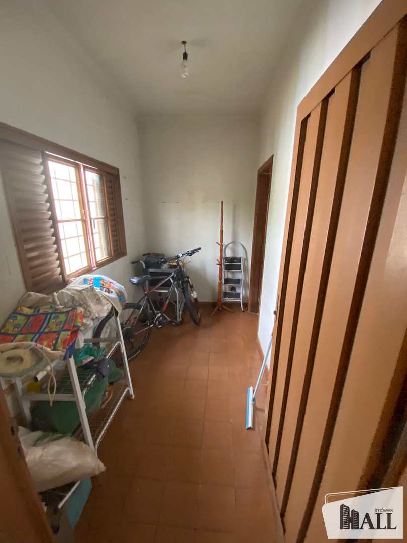 Casa à venda com 3 quartos, 200m² - Foto 14