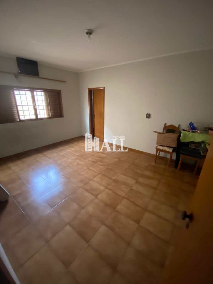 Casa à venda com 3 quartos, 200m² - Foto 10