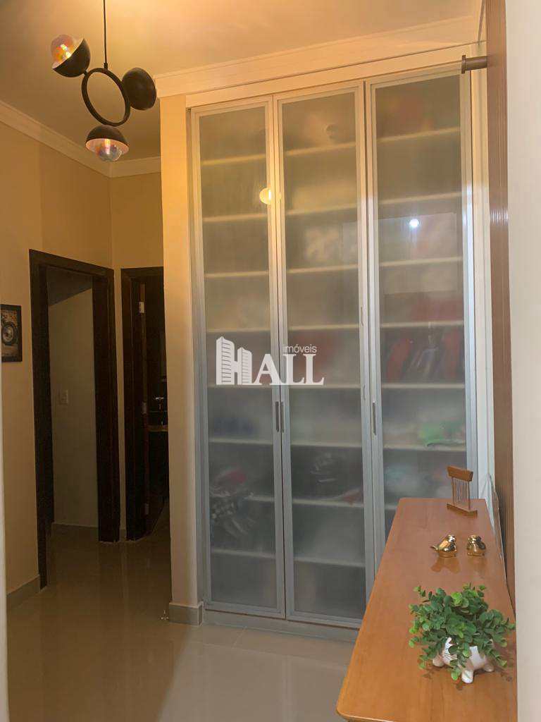 Apartamento à venda com 3 quartos, 175m² - Foto 15