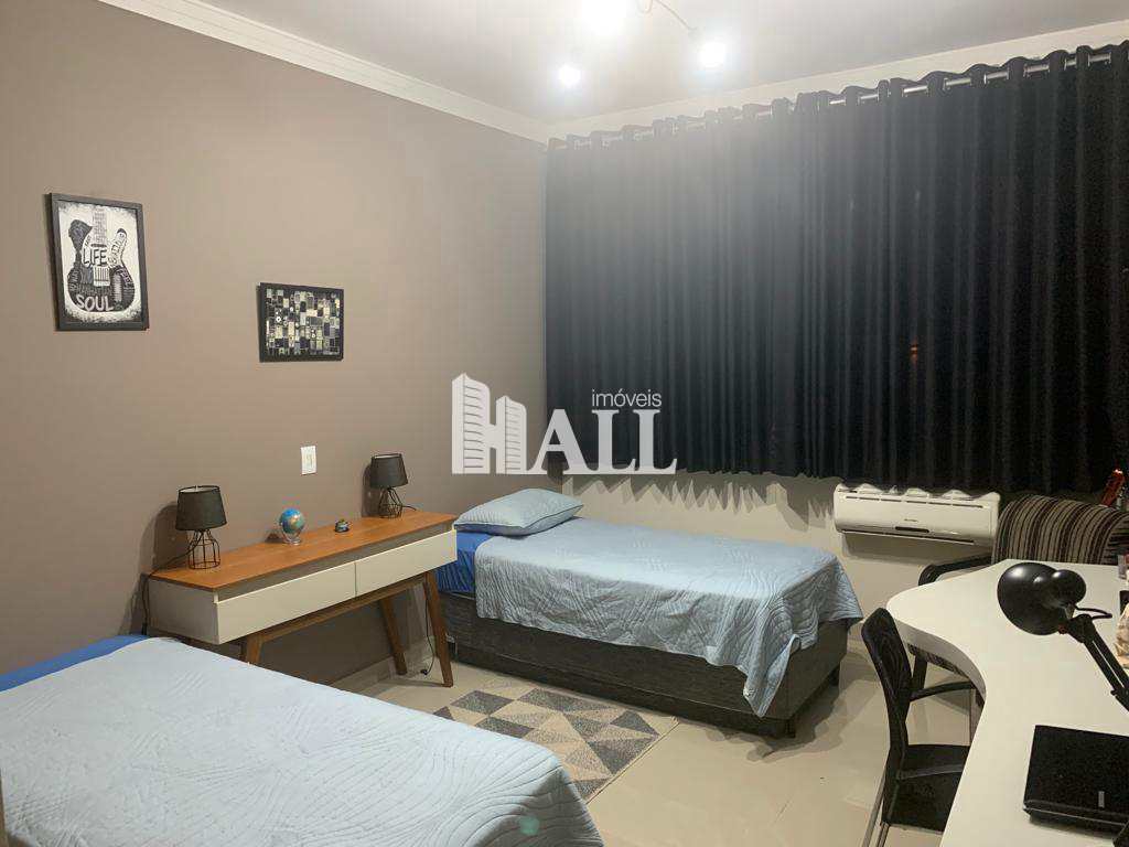 Apartamento à venda com 3 quartos, 175m² - Foto 24