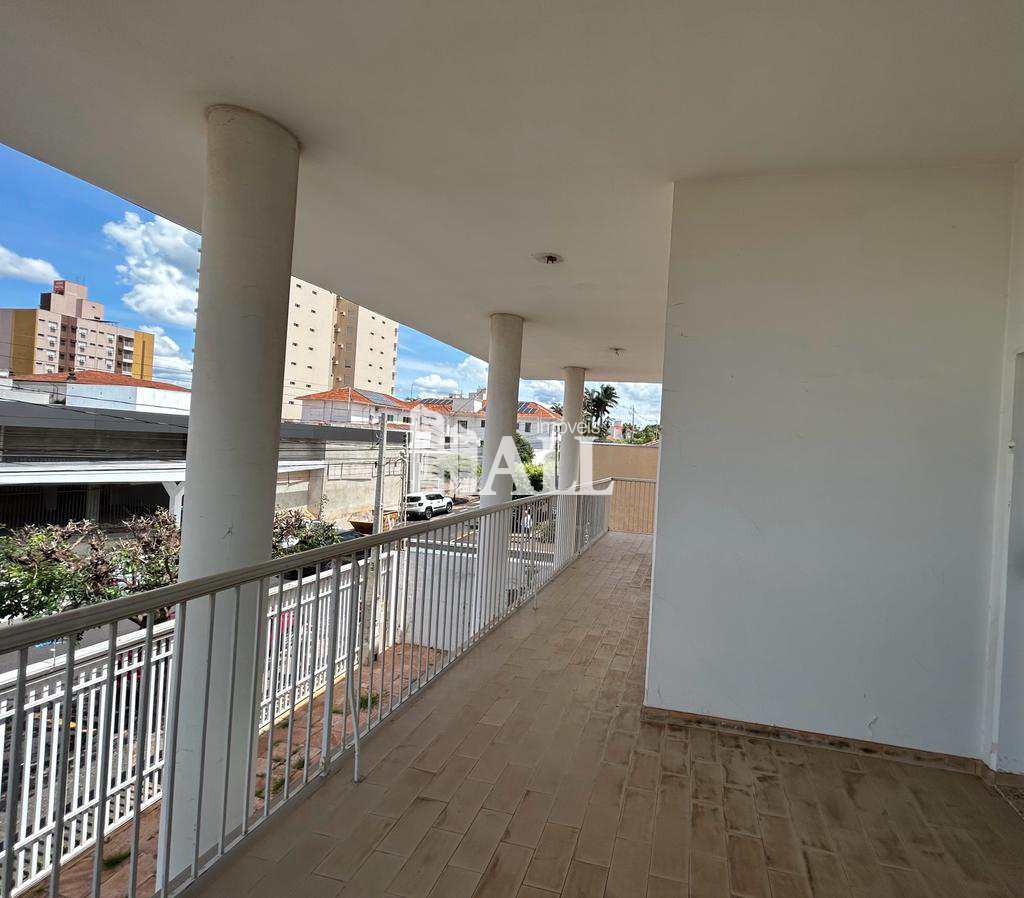 Casa à venda com 5 quartos, 550m² - Foto 17