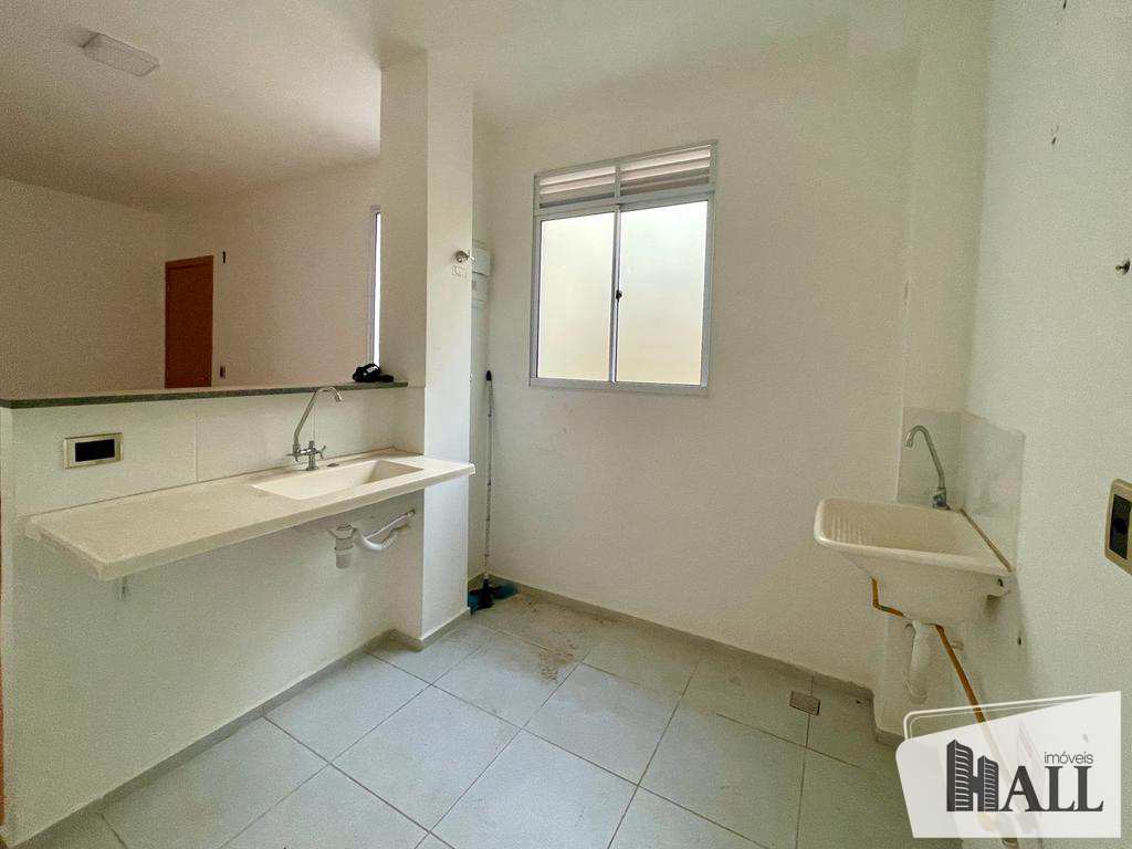 Apartamento à venda com 2 quartos, 39m² - Foto 5