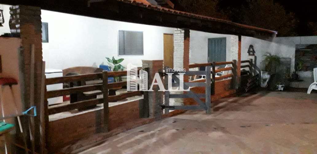 Fazenda à venda com 2 quartos, 96m² - Foto 2