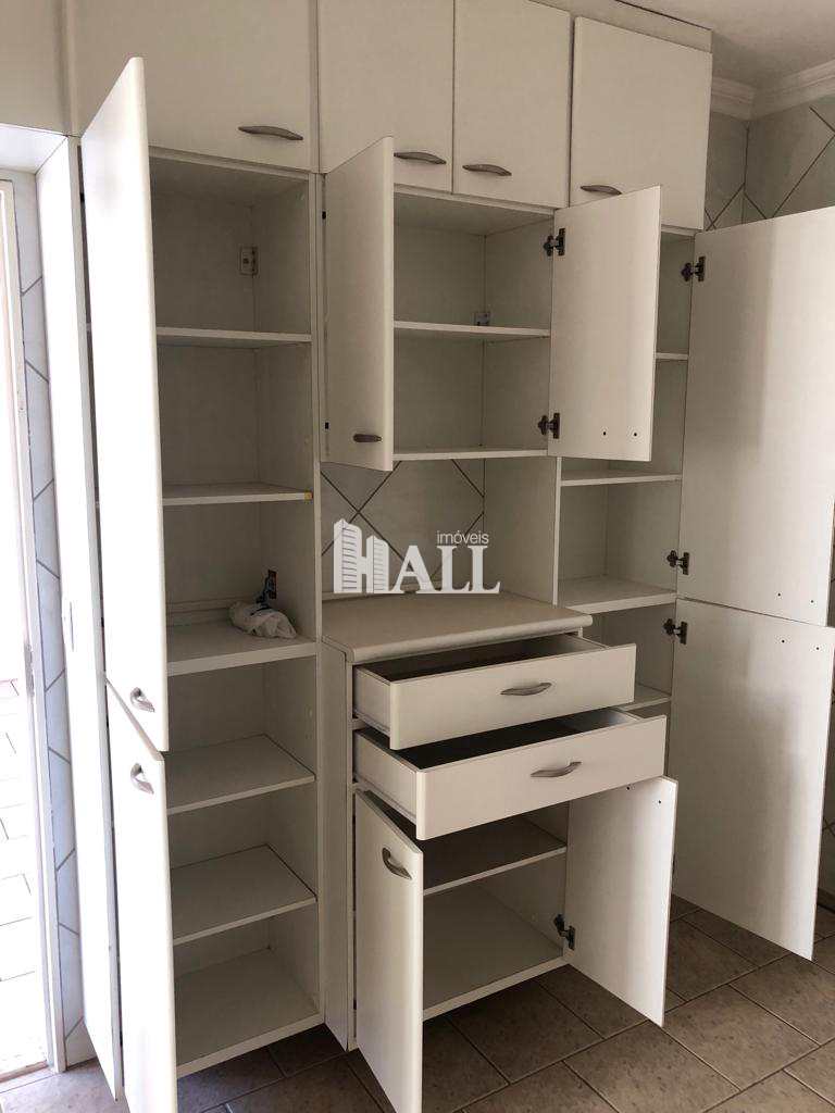 Apartamento à venda com 2 quartos, 70m² - Foto 13