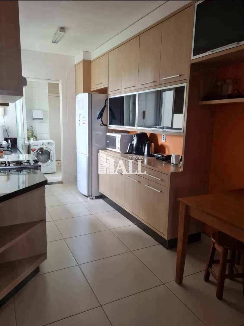 Apartamento à venda com 3 quartos, 125m² - Foto 8