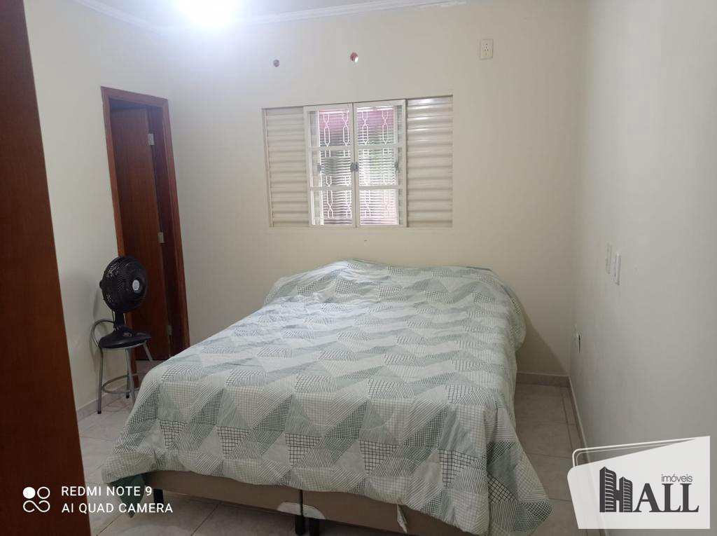 Casa à venda com 3 quartos, 105m² - Foto 9