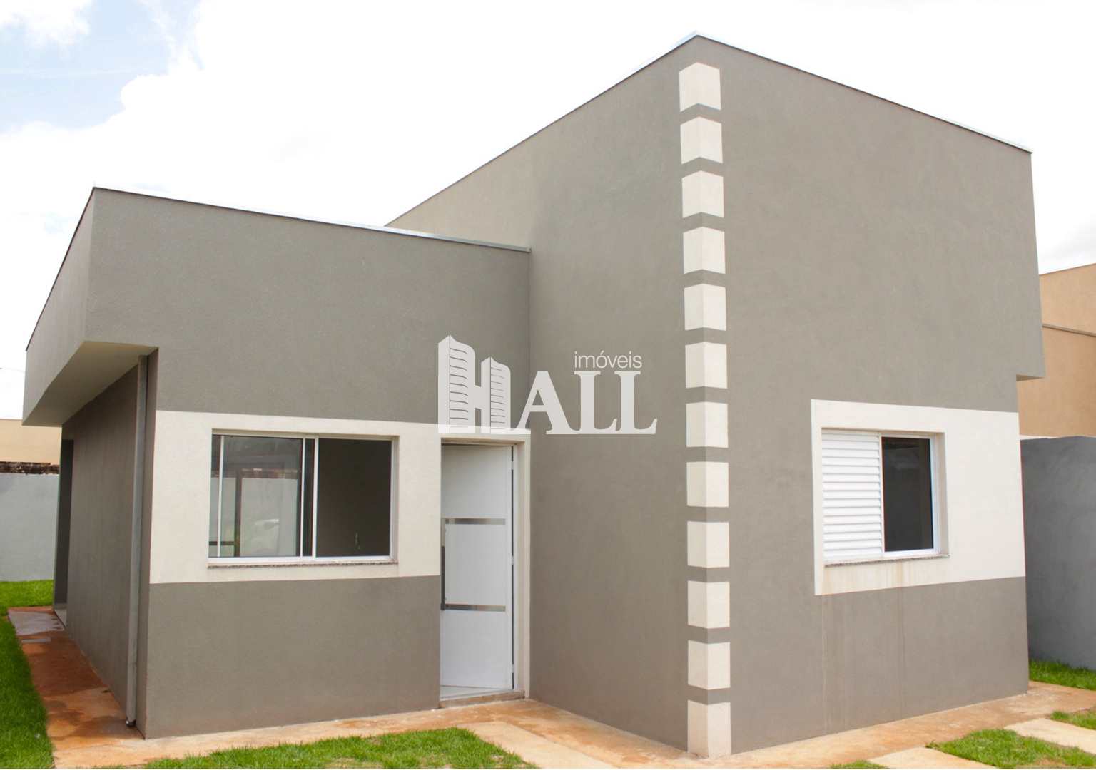 Casa à venda com 2 quartos, 200m² - Foto 1