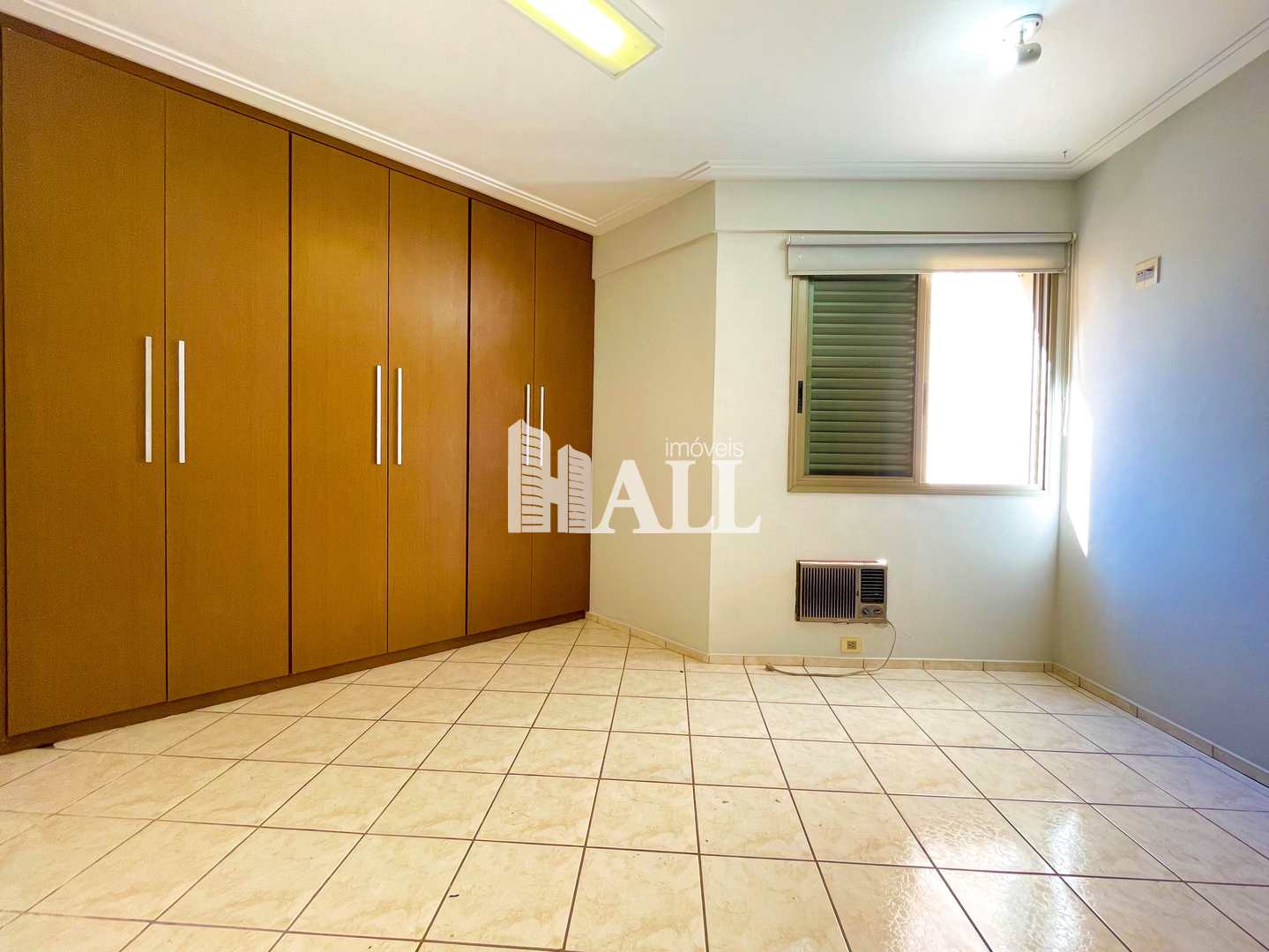 Apartamento à venda com 3 quartos, 140m² - Foto 27