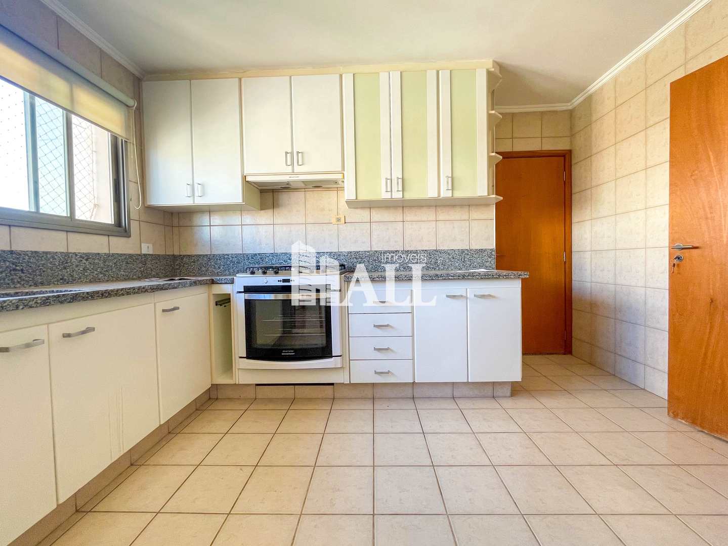 Apartamento à venda com 3 quartos, 140m² - Foto 37