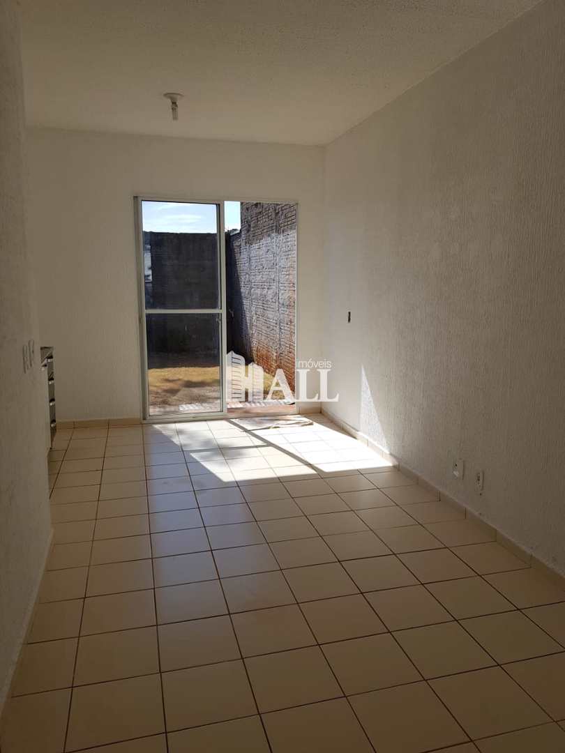 Casa de Condomínio à venda com 2 quartos, 100m² - Foto 11