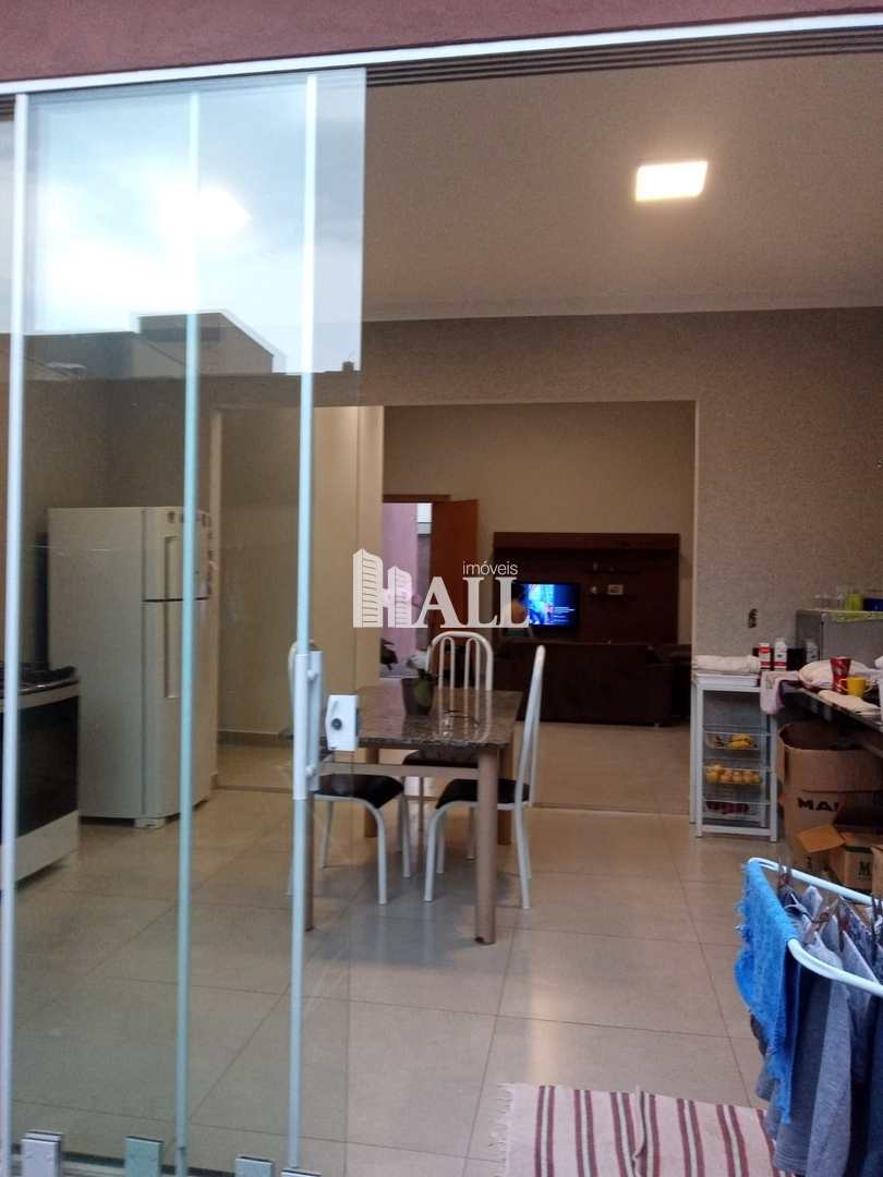 Casa à venda com 3 quartos, 108m² - Foto 5