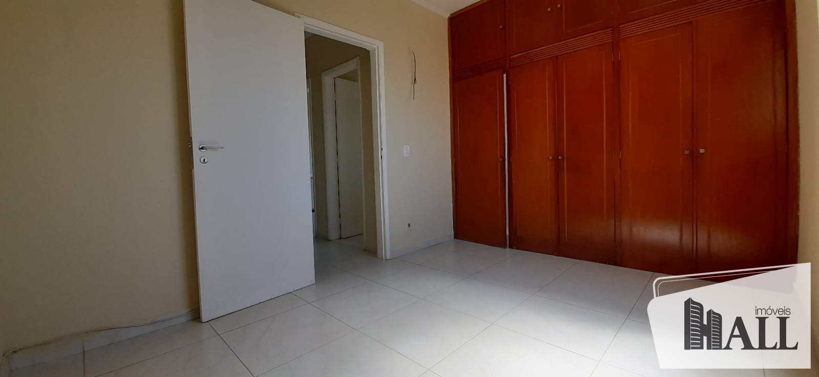 Apartamento à venda com 3 quartos, 100m² - Foto 7