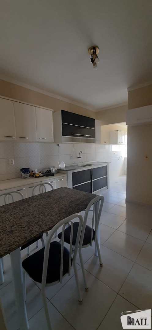 Apartamento à venda com 3 quartos, 100m² - Foto 5