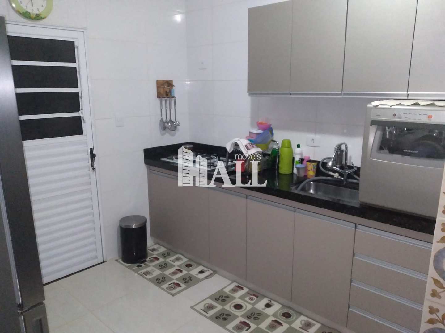 Casa à venda com 3 quartos, 200m² - Foto 13