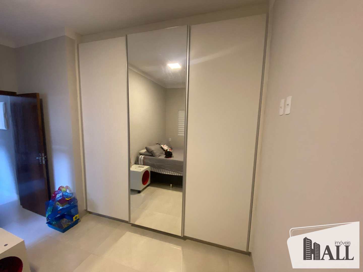 Casa à venda com 3 quartos, 87m² - Foto 8