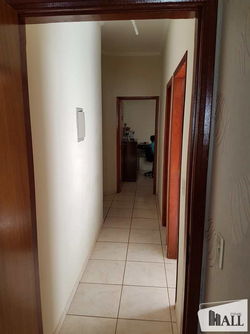 Casa à venda com 3 quartos, 170m² - Foto 12