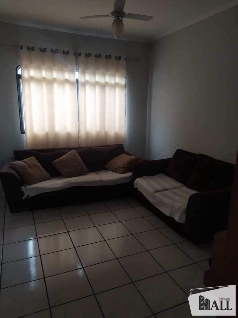 Casa à venda com 3 quartos, 170m² - Foto 1