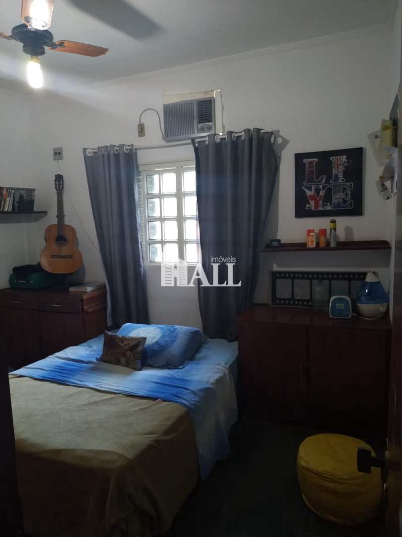 Casa à venda com 3 quartos, 180m² - Foto 9