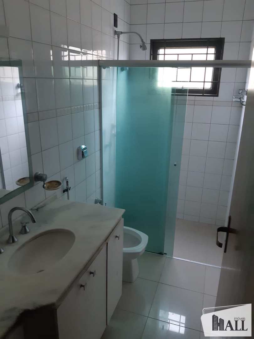 Casa à venda com 3 quartos, 250m² - Foto 20