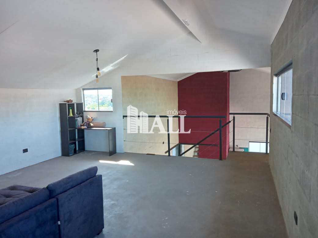 Casa à venda com 3 quartos, 220m² - Foto 15