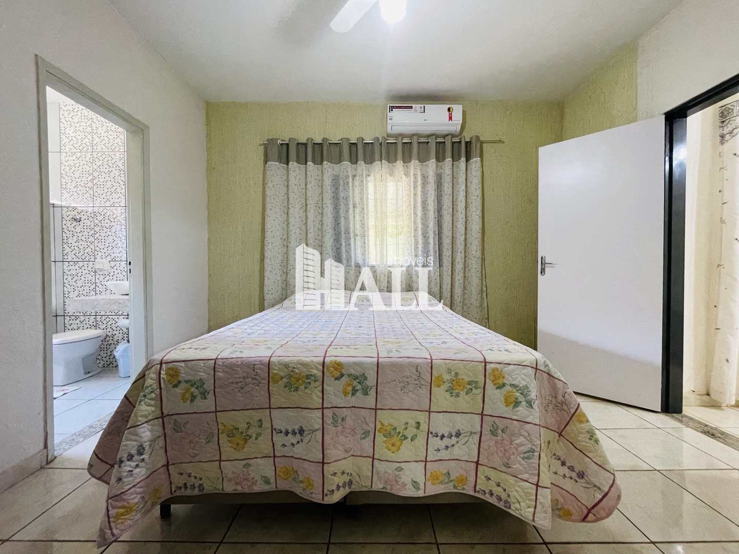 Casa à venda com 3 quartos, 236m² - Foto 10