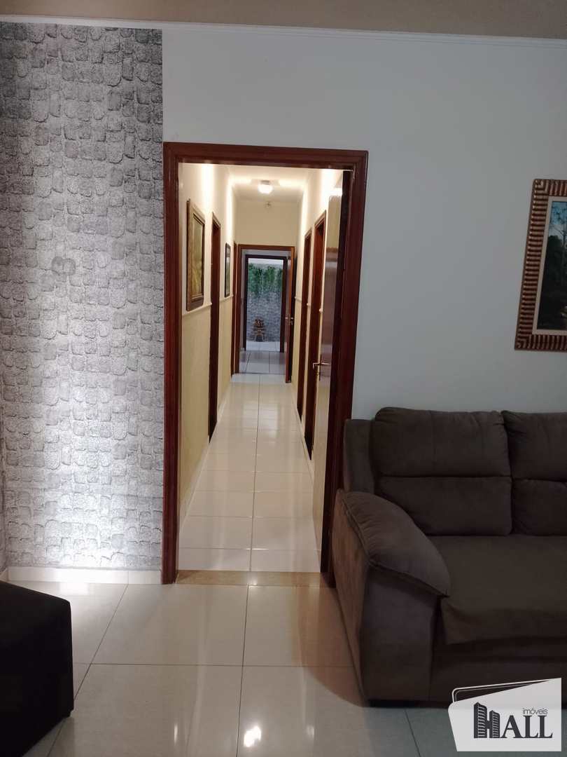 Casa à venda com 3 quartos, 155m² - Foto 11