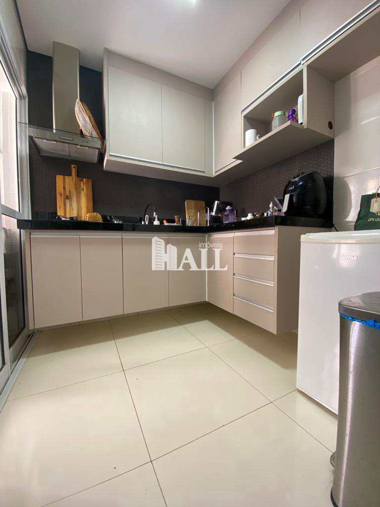 Apartamento à venda com 3 quartos, 160m² - Foto 6