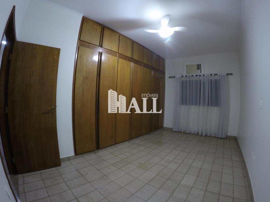 Casa à venda com 3 quartos, 280m² - Foto 11