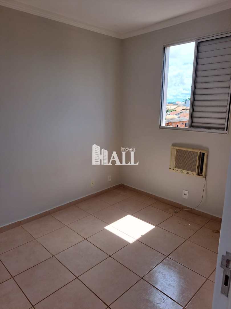 Apartamento à venda com 2 quartos, 45m² - Foto 3