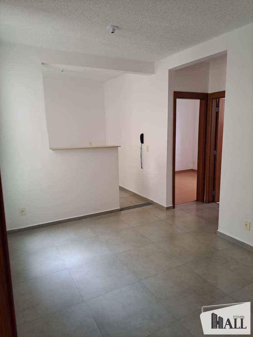 Apartamento à venda com 2 quartos, 44m² - Foto 1