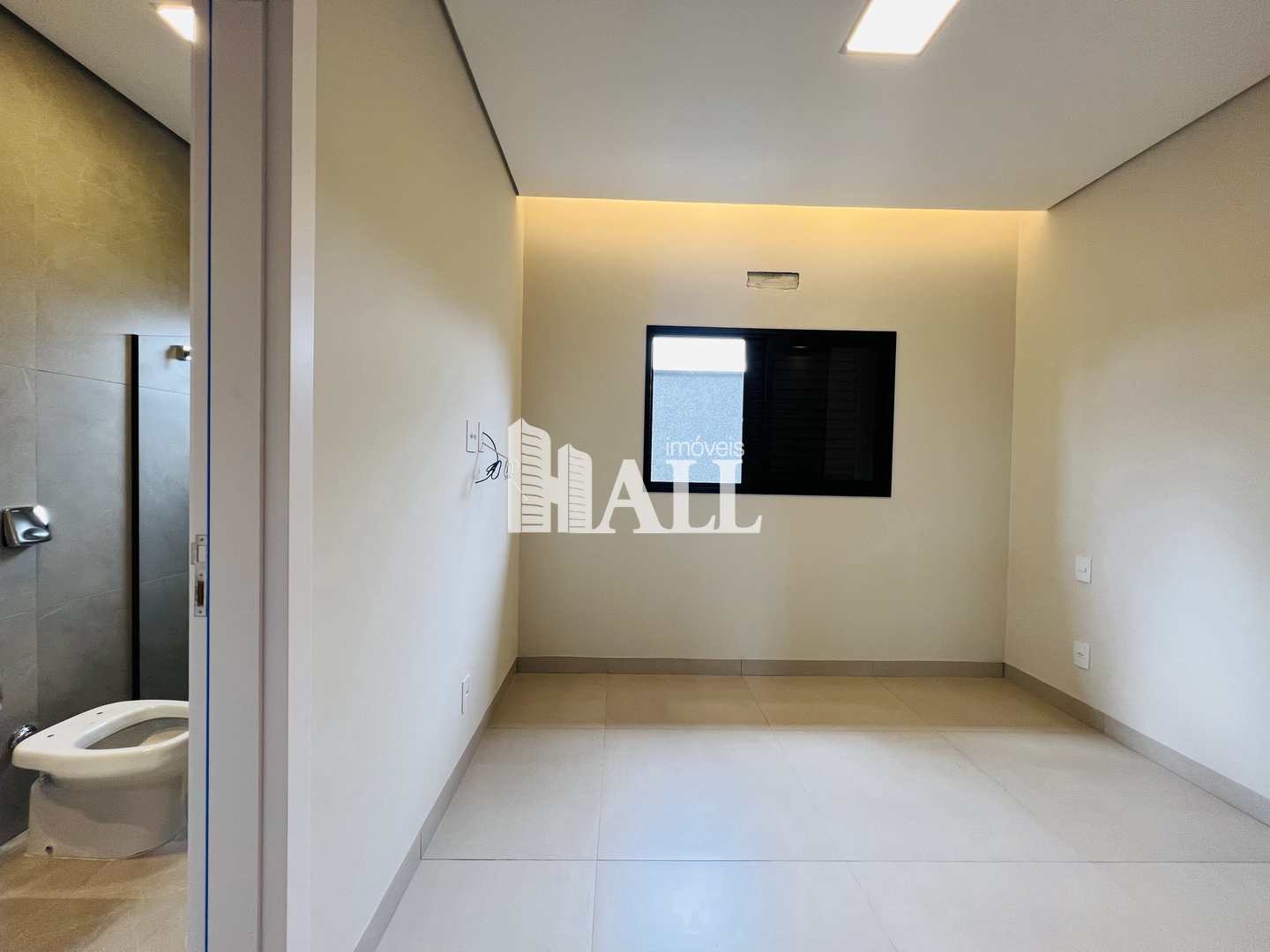 Casa de Condomínio à venda com 3 quartos, 210m² - Foto 13