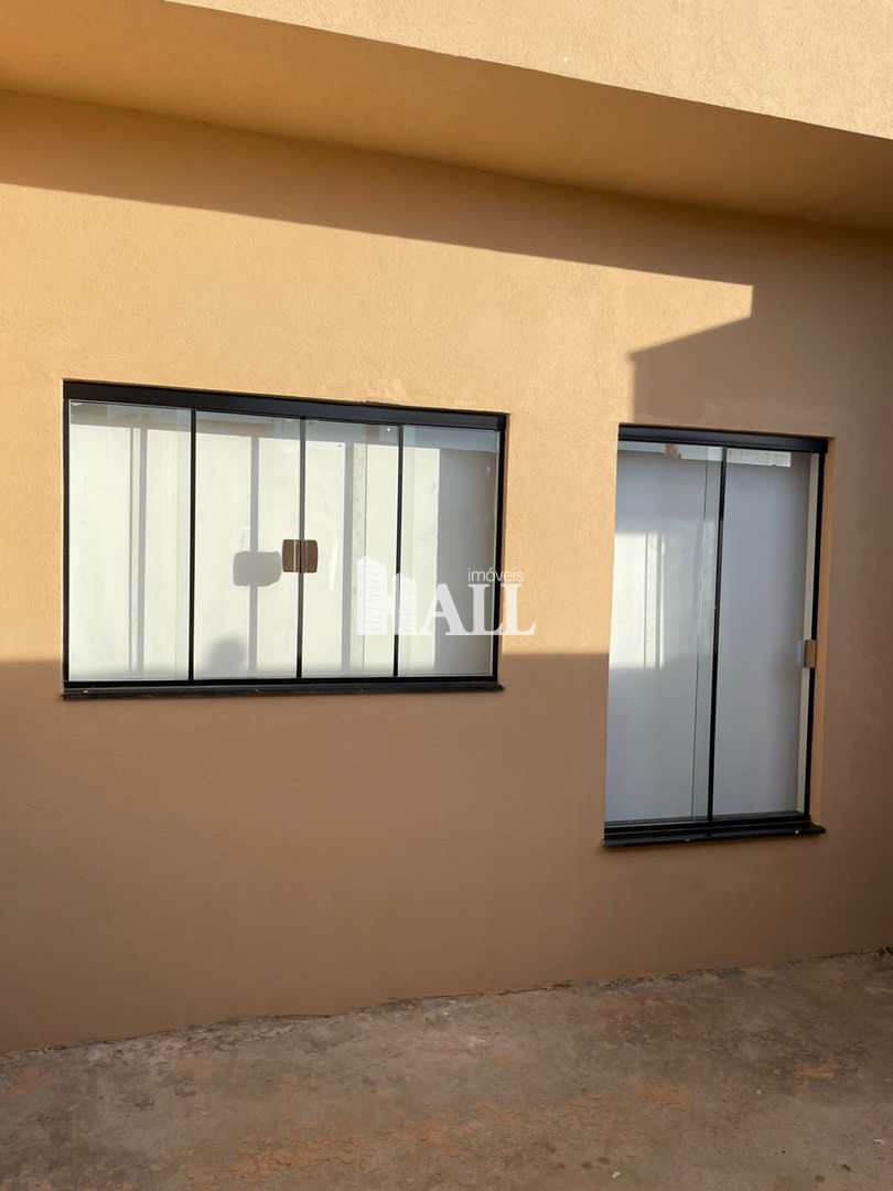 Casa à venda com 2 quartos, 82m² - Foto 11