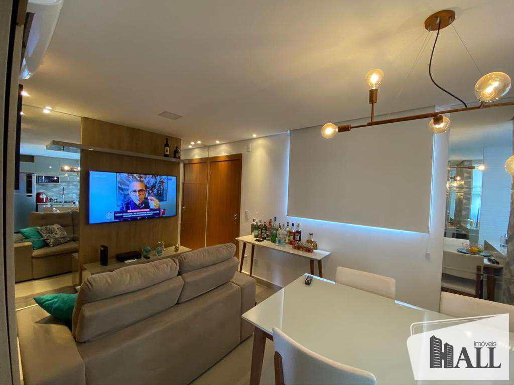 Apartamento à venda com 2 quartos, 44m² - Foto 2