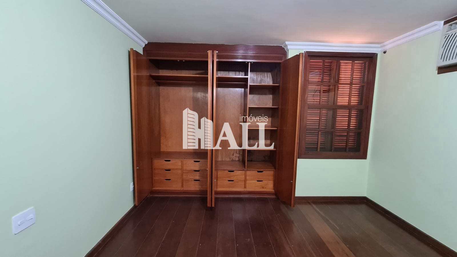 Casa à venda com 5 quartos, 570m² - Foto 9