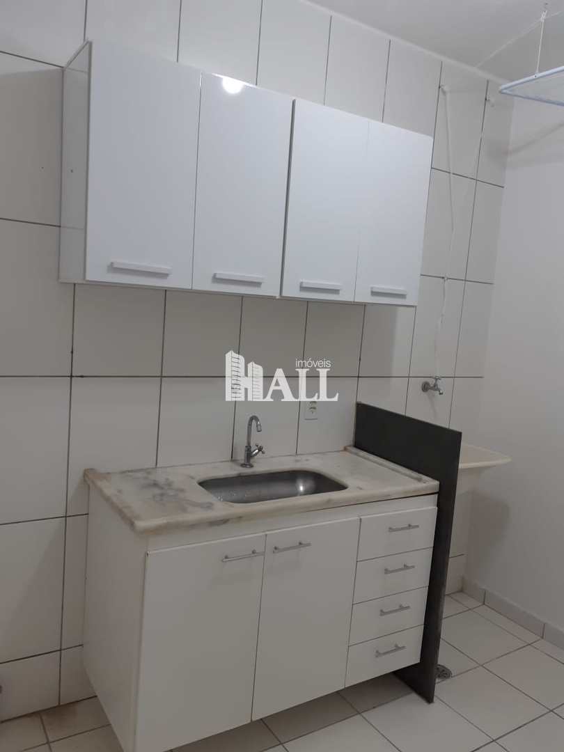 Apartamento à venda com 2 quartos, 65m² - Foto 3