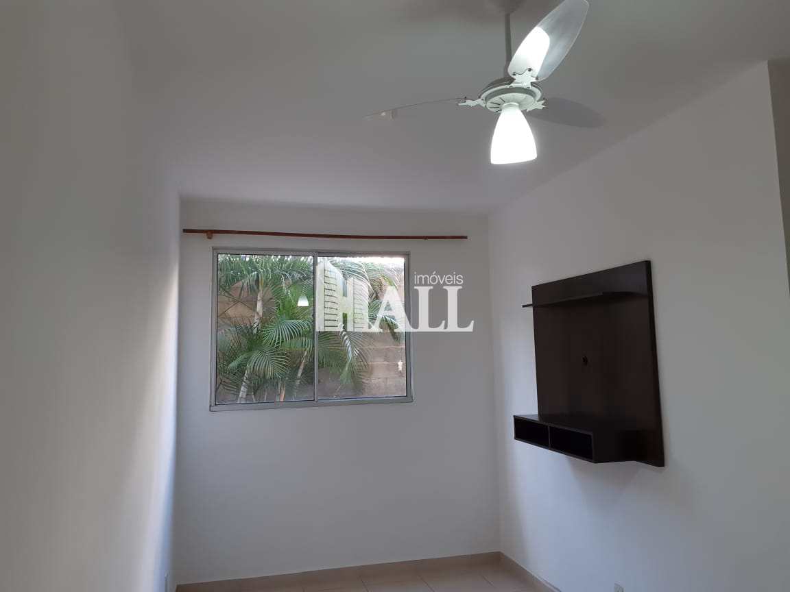 Apartamento à venda com 2 quartos, 65m² - Foto 1