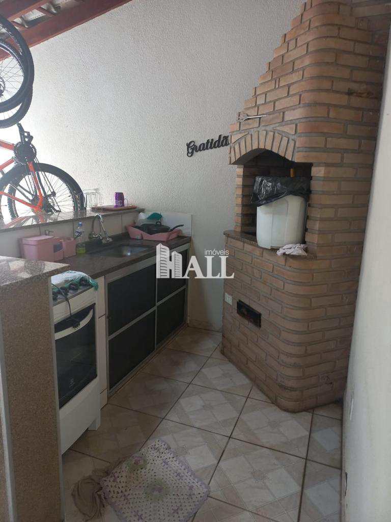 Casa à venda com 3 quartos, 200m² - Foto 6