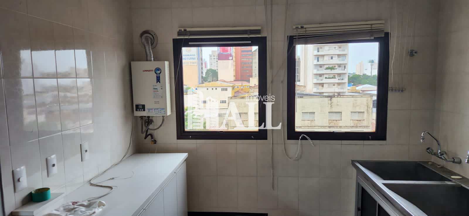 Apartamento à venda com 4 quartos, 300m² - Foto 7