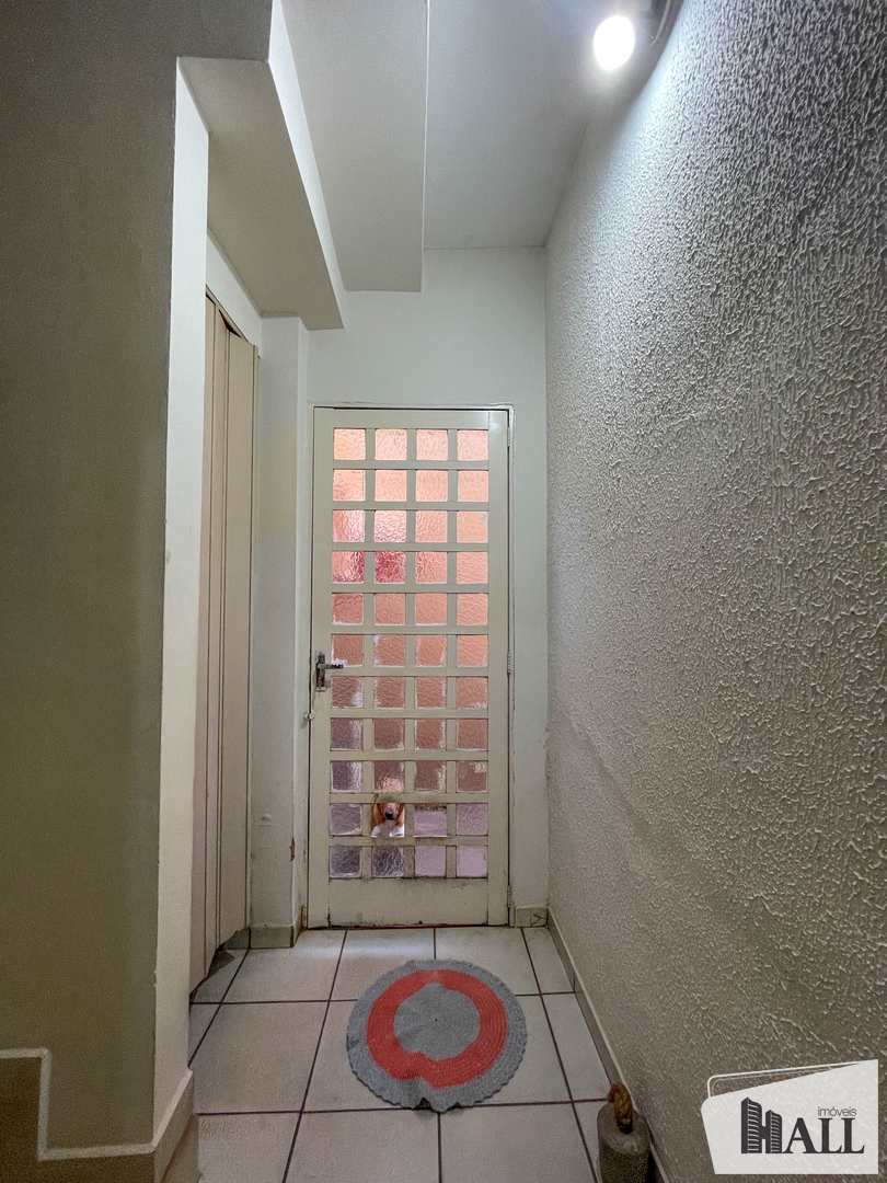 Casa à venda com 3 quartos, 180m² - Foto 13