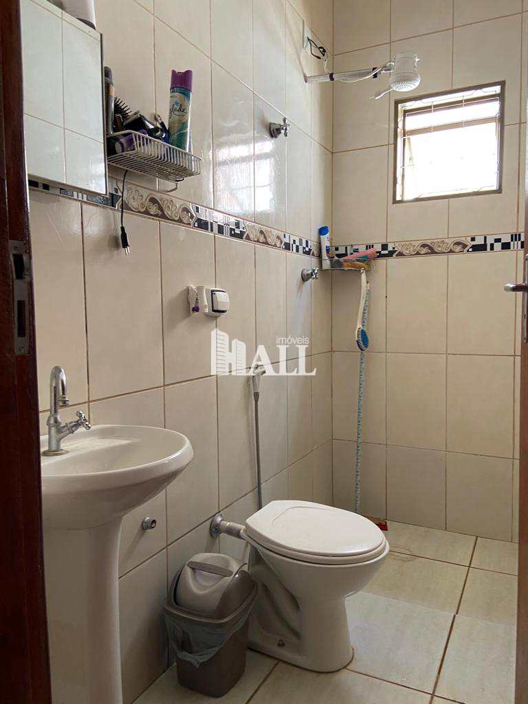 Casa à venda com 2 quartos, 140m² - Foto 12