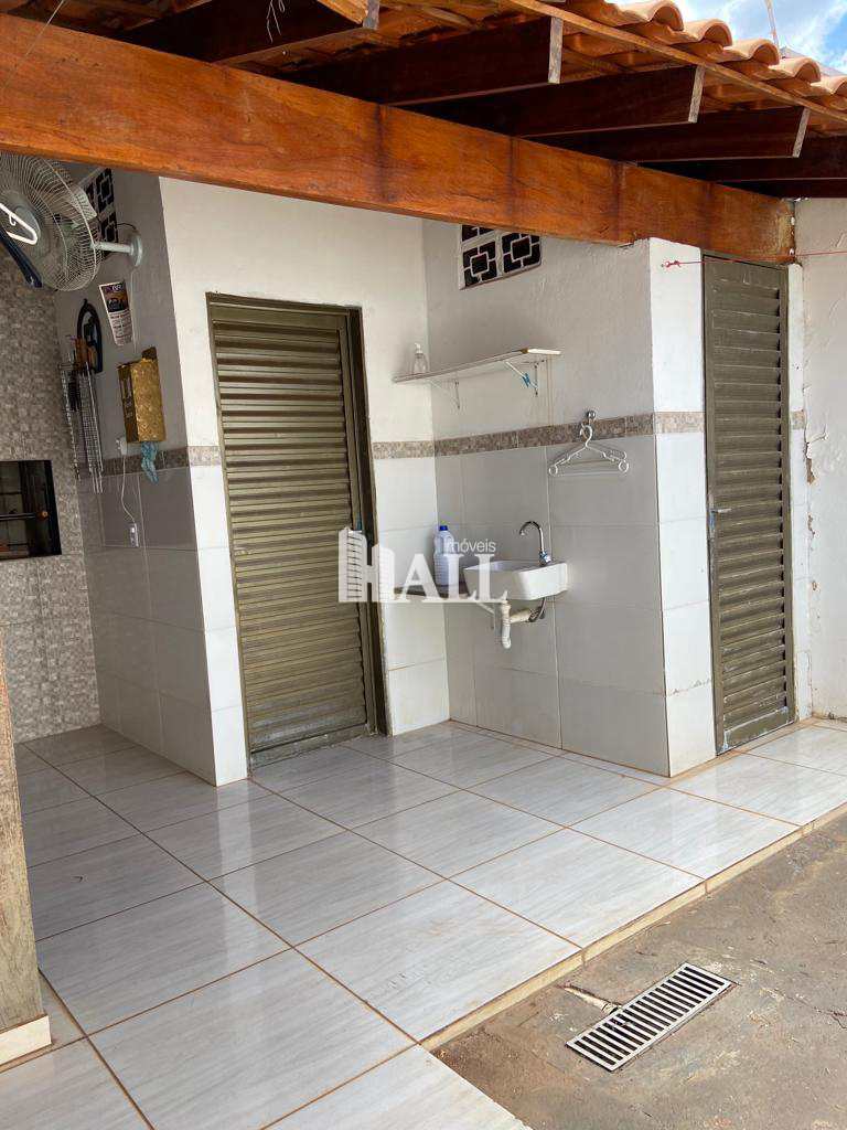 Casa à venda com 2 quartos, 140m² - Foto 10