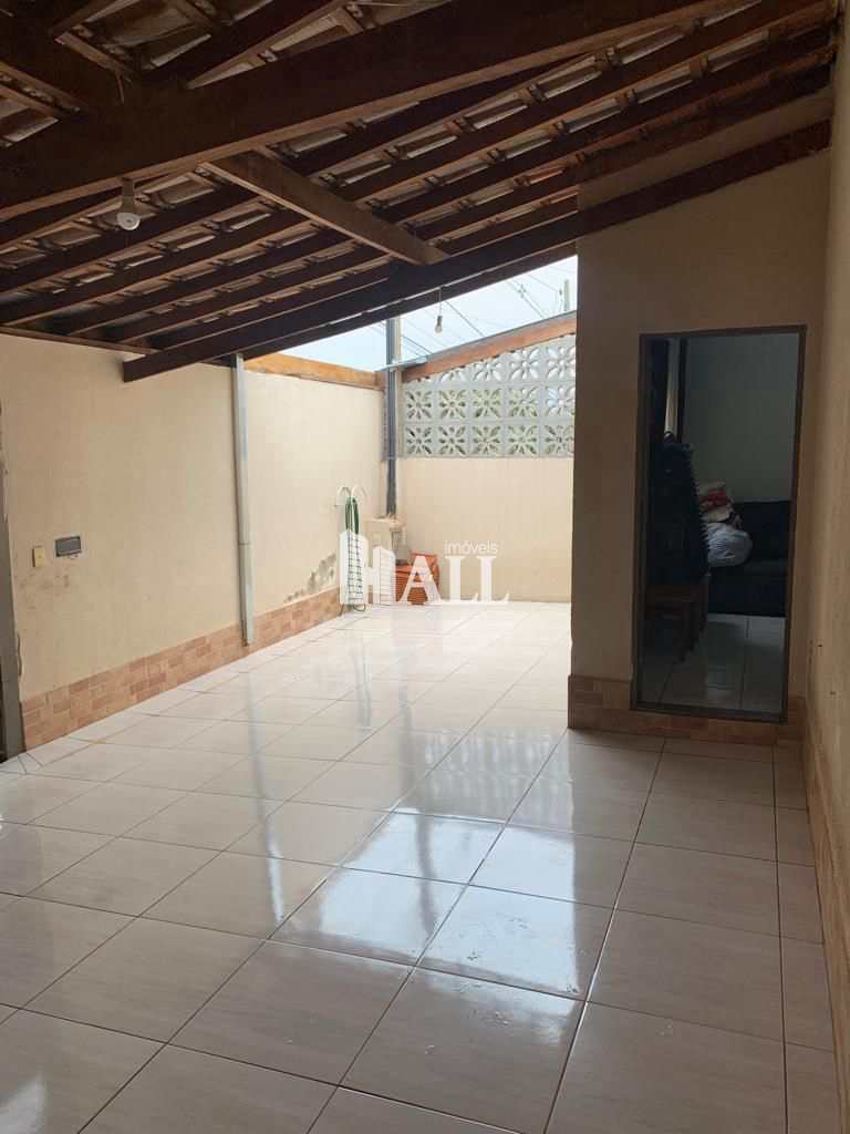 Casa à venda com 2 quartos, 140m² - Foto 11